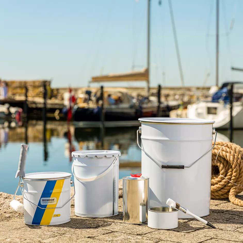 Plåthinkar med tryck som är UN godkänd och passar till olika kemiska produkter