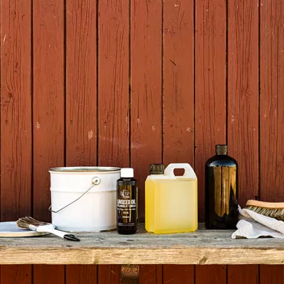 PET-flaska till linolja, går även att ha i dunkar eller plåthinkar