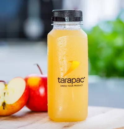 Juiceflaska i PET som passar perfekt till juice eller annan dryck